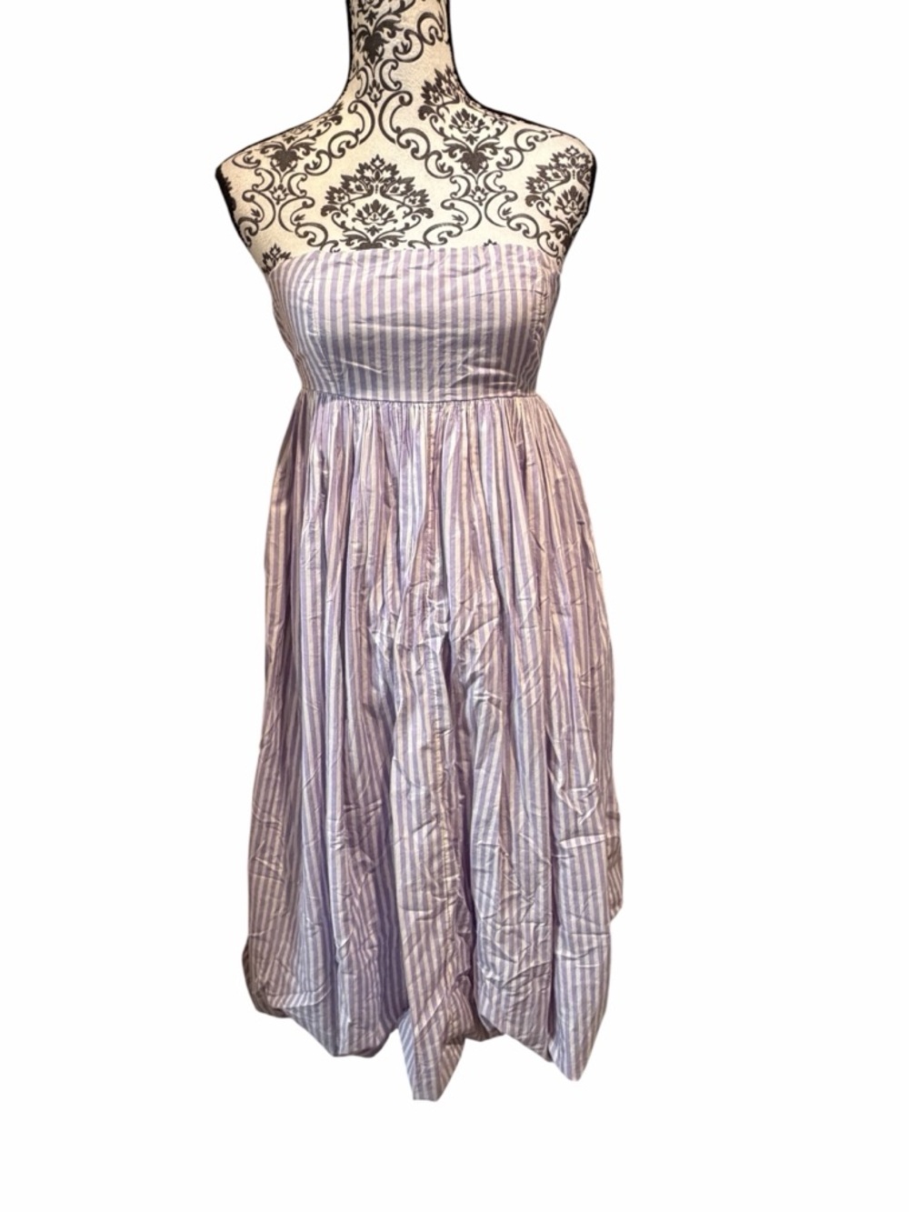 Lucky Poplin Maxi Dress - Picture 3 of 7